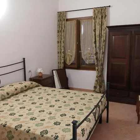 Vecchio Faro Panicarola