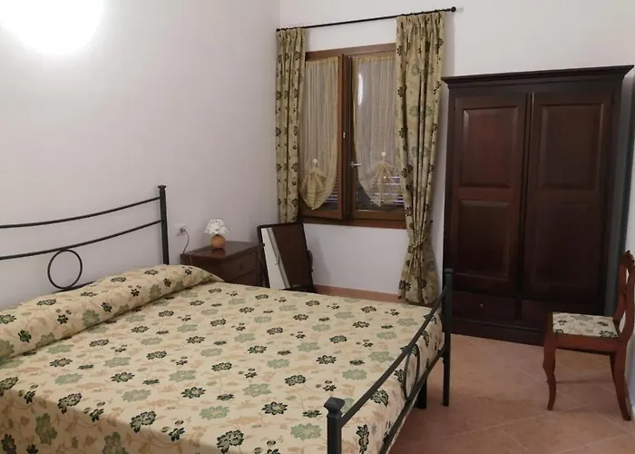 Vecchio Faro Panicarola